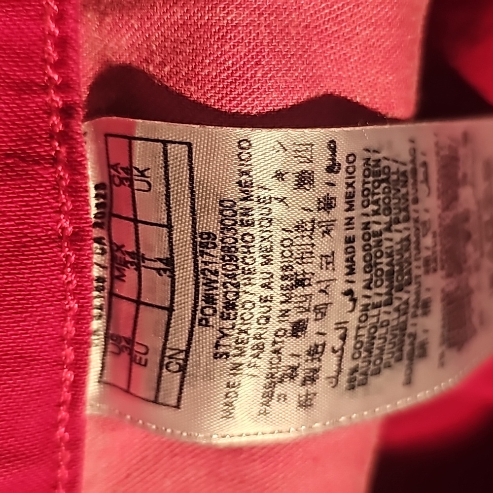 Woman's, Guess Jeans,  size 34 , color red - Picture 7 of 9